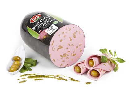 3050155 MORTADELA Z OLIWKAMI ok 2kg